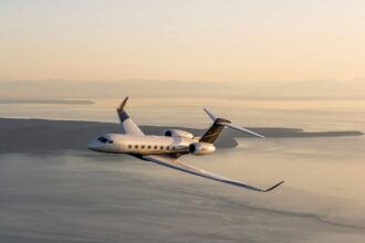 Flexjet i zagonetka 800 mln USD financiranja Činjenice i mitovi