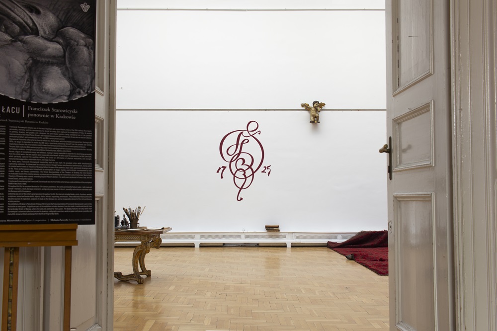 Nered u palači. Franciszek Starowieyski ponovno u Krakovu &ndash; dokumentacija izložbe