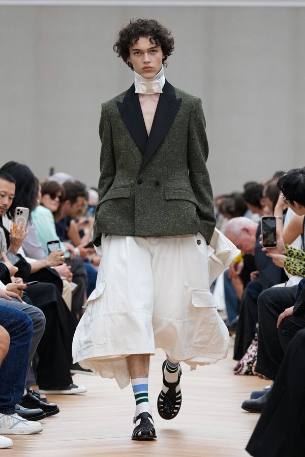 Jonathan Anderson za Dior