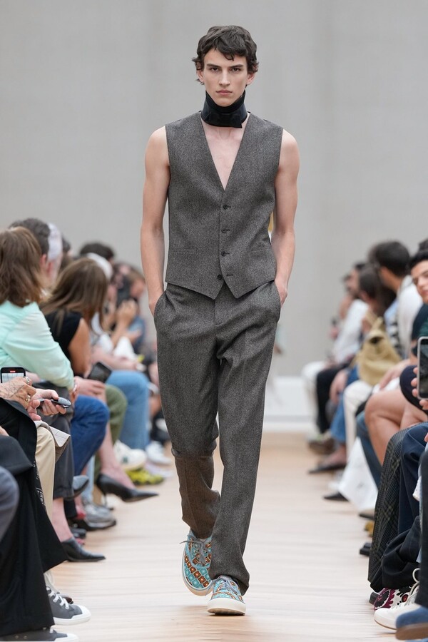 Jonathan Anderson Za Dior10