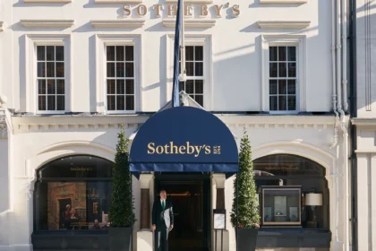 Sotheby’s A E Commerce U Kini Činjenice Glasine I Posljedice