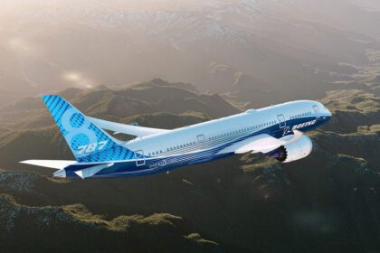 Boeing 787 Dreamliner Simbol luksuza na nebu