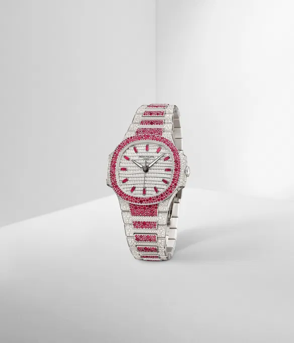 Patek Philippe Nautilus Haute Joaillerie Sat za Generacije