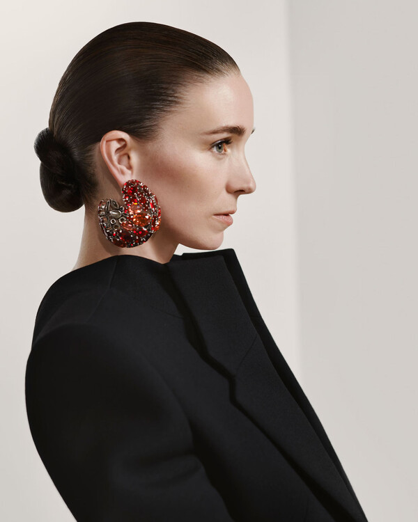 Rooney Mara Za Givenchy1